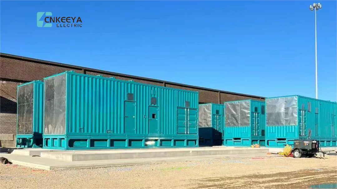 O gabinete de carregamento de 13,8 kV desenvolvido pela CNKEEYA foi instalado com sucesso no data center dos EUA